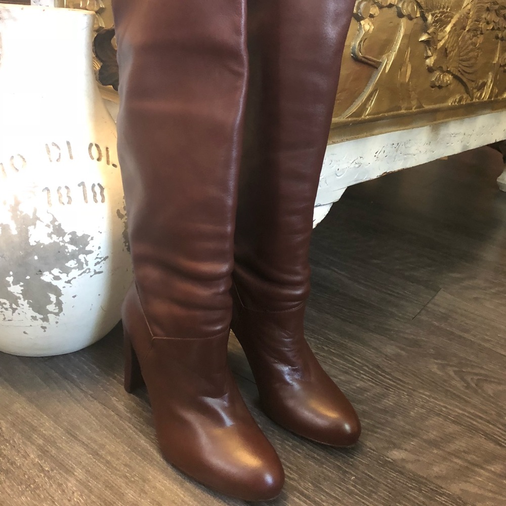 Stuart Weitzman Leather Knee Boots